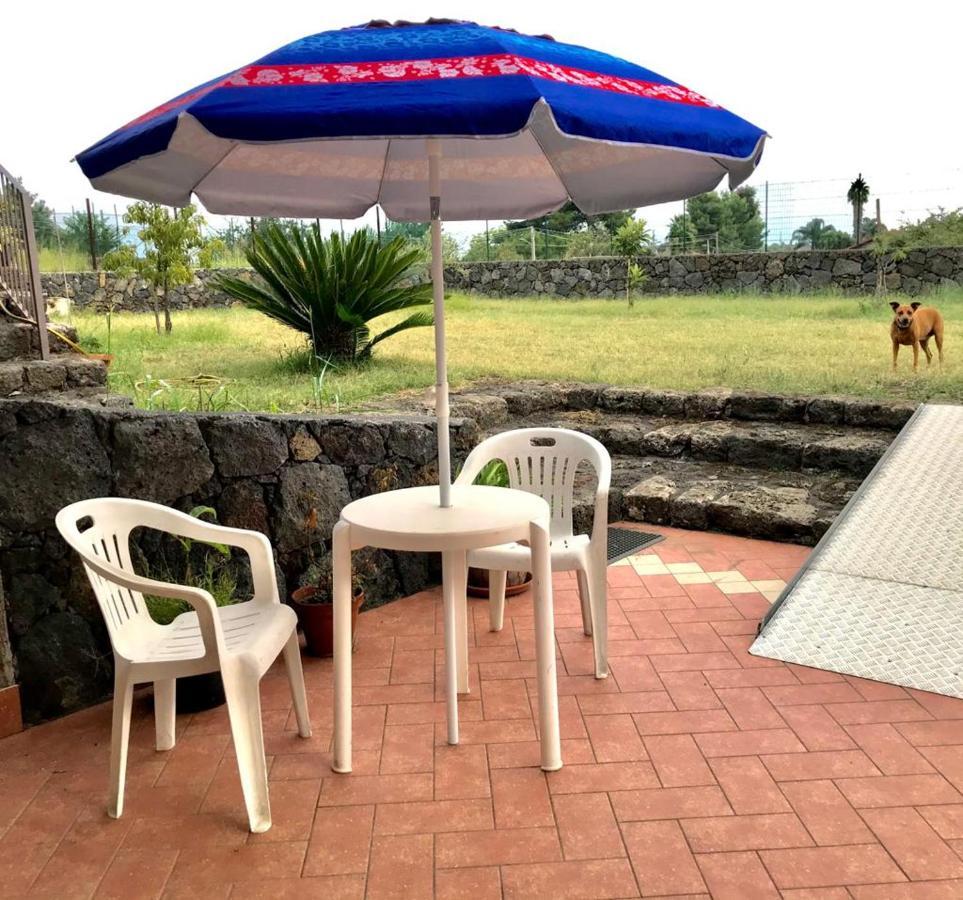 Апартаменты Holiday House Start Point Aci Bonaccorsi Экстерьер фото